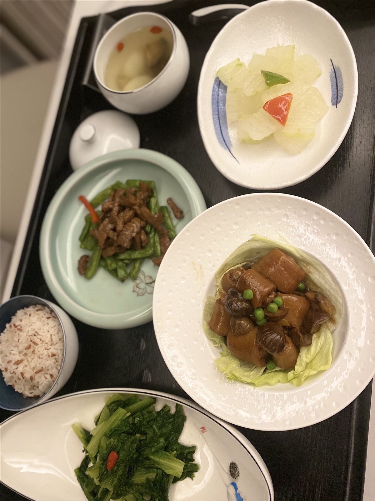 腰果红烧肉 · 四季豆炒牛肉